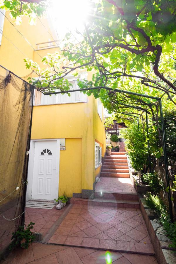 Apartmani Grguric Корнич Екстер'єр фото
