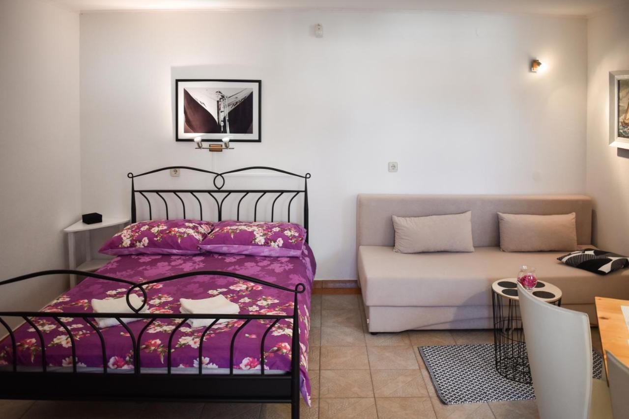 Apartmani Grguric Корнич Екстер'єр фото