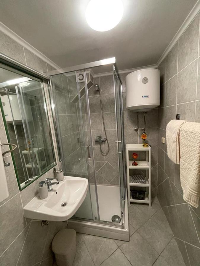 Apartmani Grguric Корнич Екстер'єр фото
